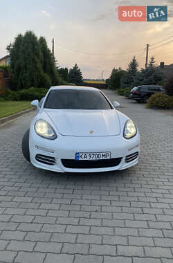 Фастбэк Porsche Panamera 2015 в 