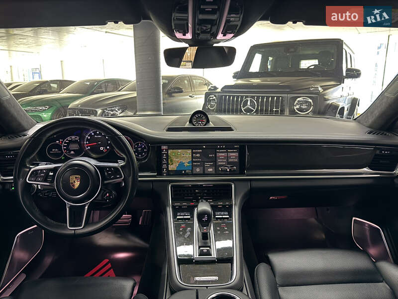 Универсал Porsche Panamera 2017 в Одессе