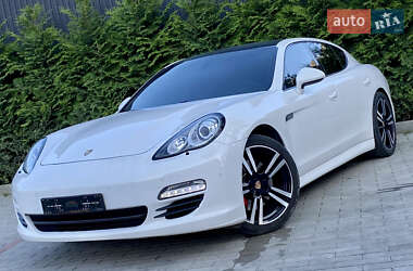 Фастбэк Porsche Panamera 2012 в Днепре
