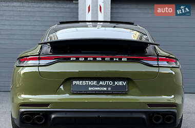 Фастбэк Porsche Panamera 2021 в 