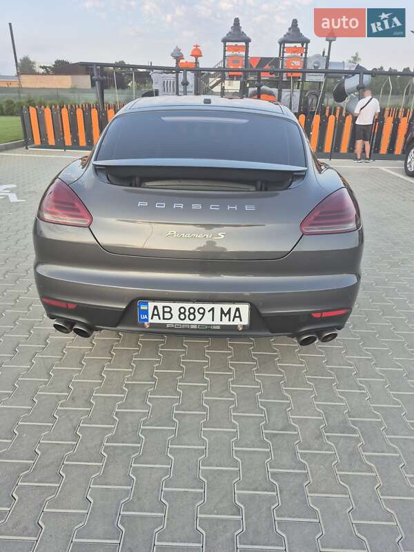 Фастбэк Porsche Panamera 2015 в Виннице фото 12 Фастбэк Porsche Panamera 2015 в Виннице