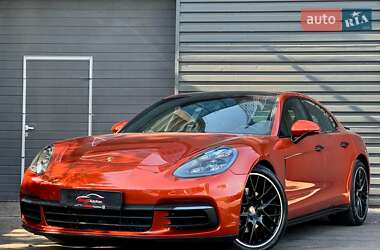Фастбэк Porsche Panamera 2020 в Киеве
