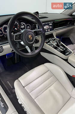 Фастбэк Porsche Panamera 2016 в 