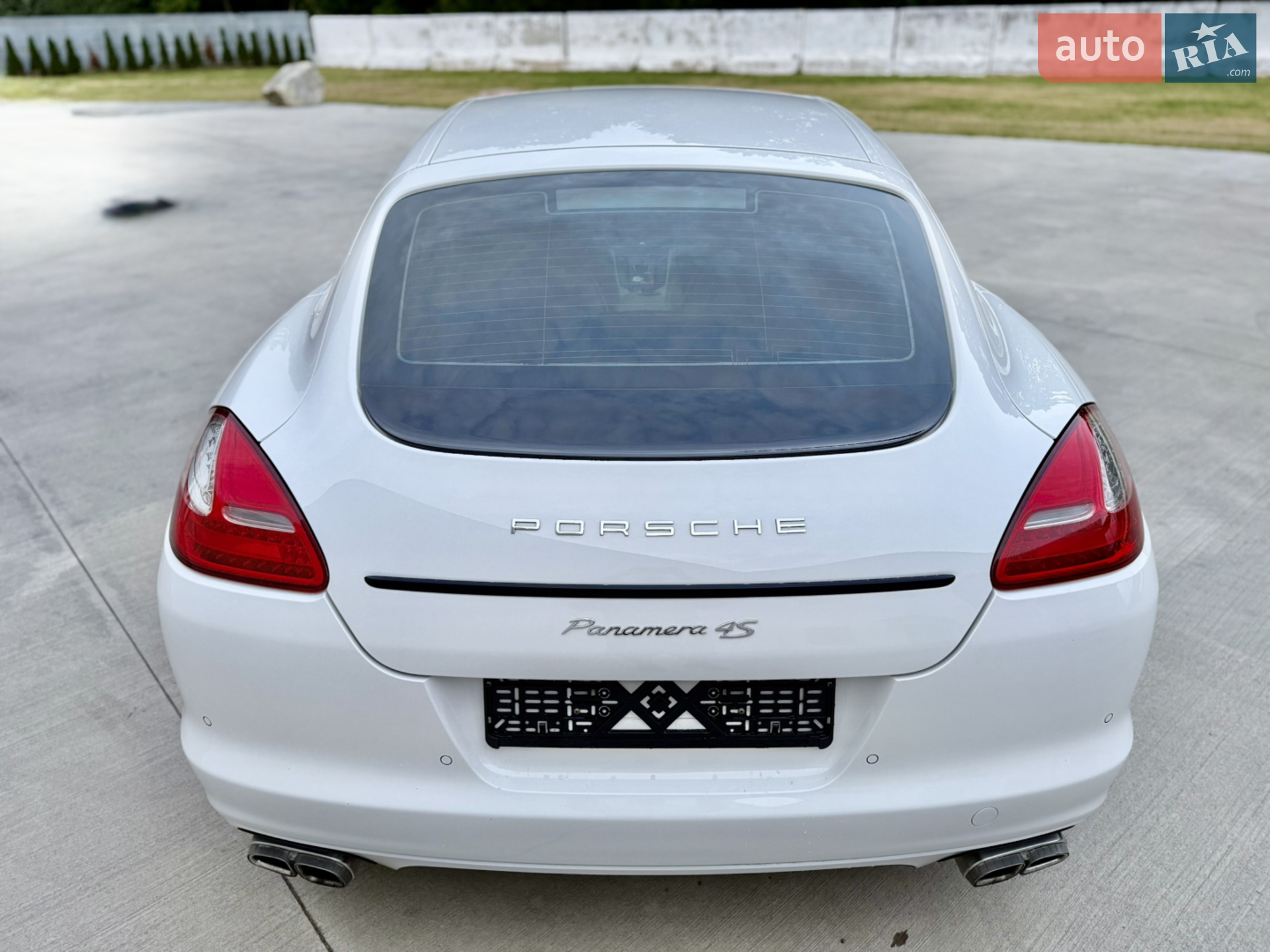 2011 Porsche Panamera - мініатюра 10