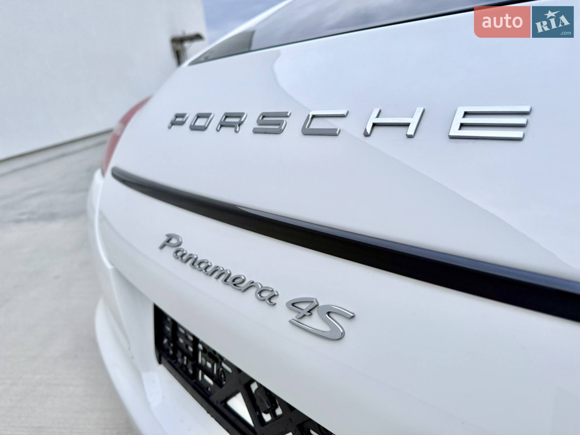 2011 Porsche Panamera - мініатюра 29