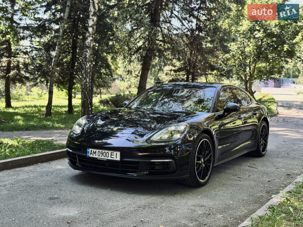 2017 Porsche Panamera - мініатюра 38