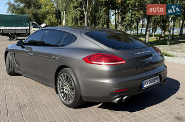 Фастбэк Porsche Panamera 2014 в 