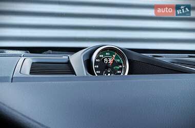 Фастбэк Porsche Panamera 2015 в 