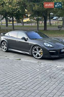 Фастбэк Porsche Panamera 2010 в Белой Церкви