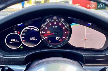 Фастбэк Porsche Panamera 2018 в 