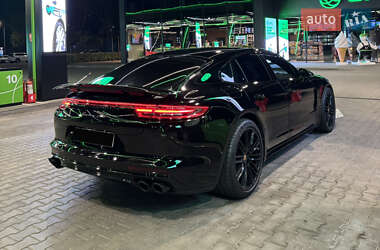 Универсал Porsche Panamera 2019 в Киеве