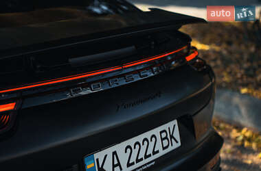Фастбэк Porsche Panamera 2020 в 