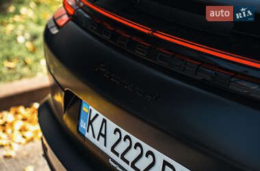 Фастбэк Porsche Panamera 2020 в 