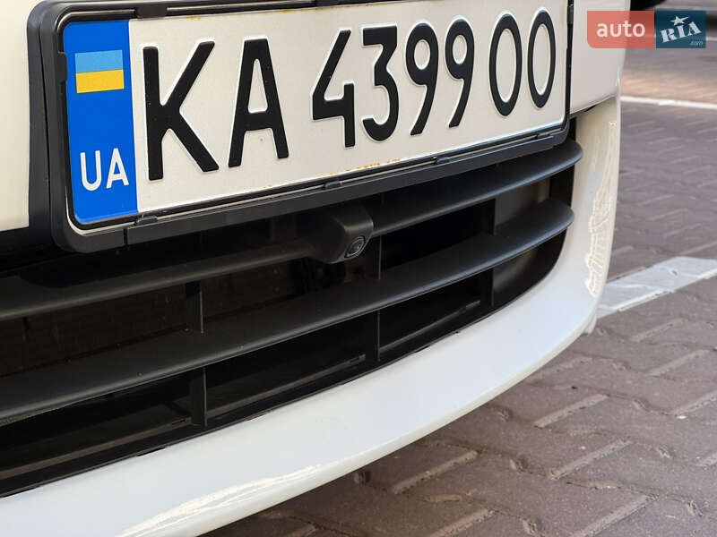 Фастбэк Porsche Panamera 2013 в Киеве