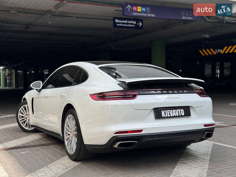 Фастбэк Porsche Panamera 2019 в Киеве фото 6 Фастбэк Porsche Panamera 2019 в Киеве