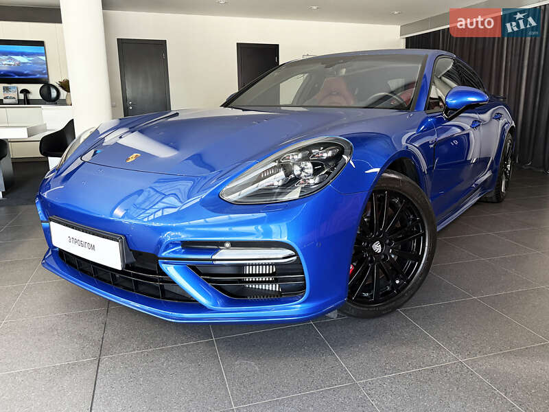Porsche Panamera 2018