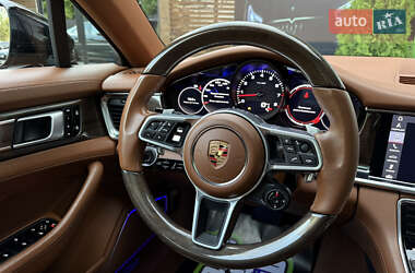 Фастбэк Porsche Panamera 2020 в 