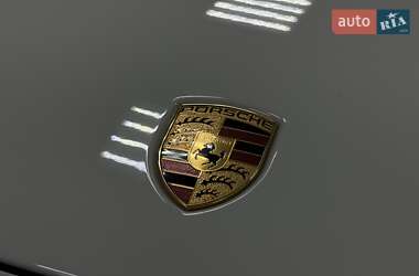 Фастбэк Porsche Panamera 2020 в 