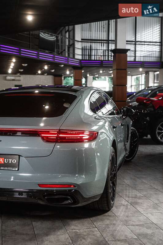 Фастбэк Porsche Panamera 2018 в Одессе фото 14 Фастбэк Porsche Panamera 2018 в Одессе