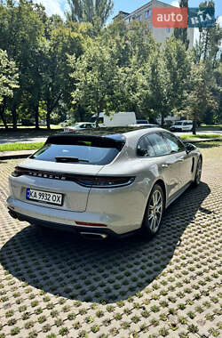 Универсал Porsche Panamera 2020 в 