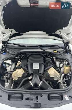 Фастбэк Porsche Panamera 2013 в 
