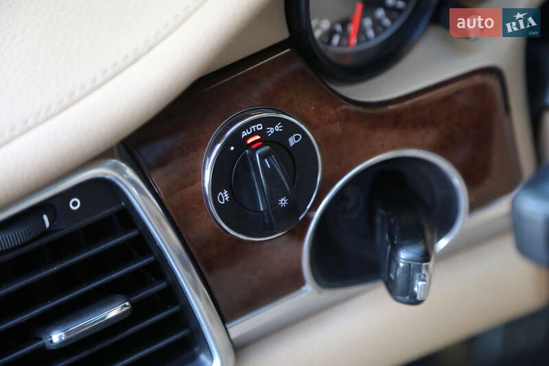Фастбэк Porsche Panamera 2011 в Харькове
