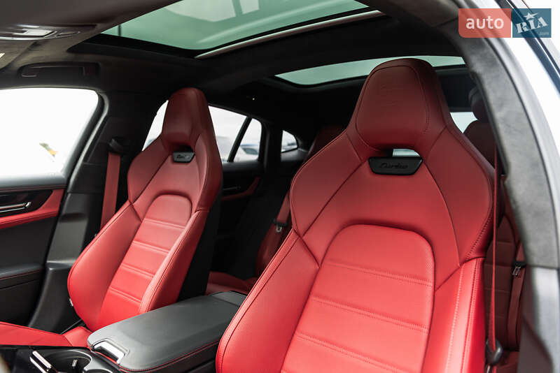 Фастбэк Porsche Panamera 2024 в Мукачево