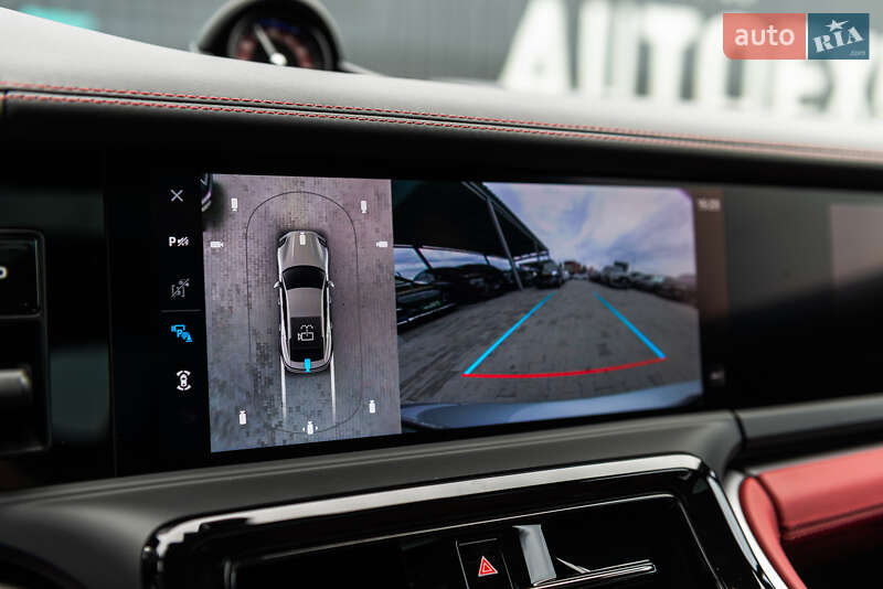 Фастбэк Porsche Panamera 2024 в Мукачево