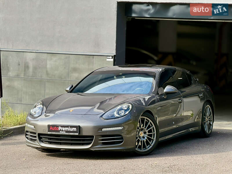 Porsche Panamera 2014