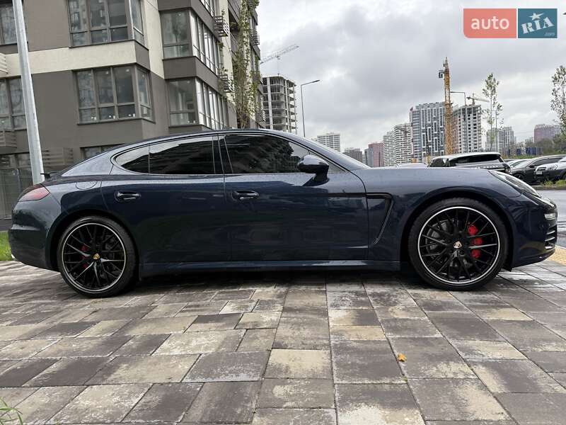 Porsche Panamera 2014