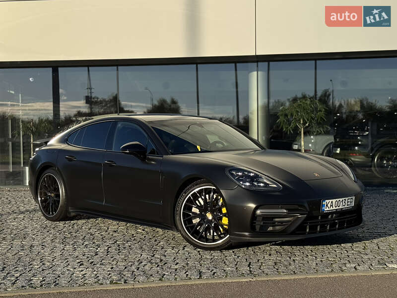 Фастбек Porsche Panamera 2017 в Києві фото 57 Фастбек Porsche Panamera 2017 в Києві