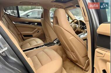 Фастбэк Porsche Panamera 2014 в 