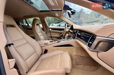 Фастбэк Porsche Panamera 2014 в 