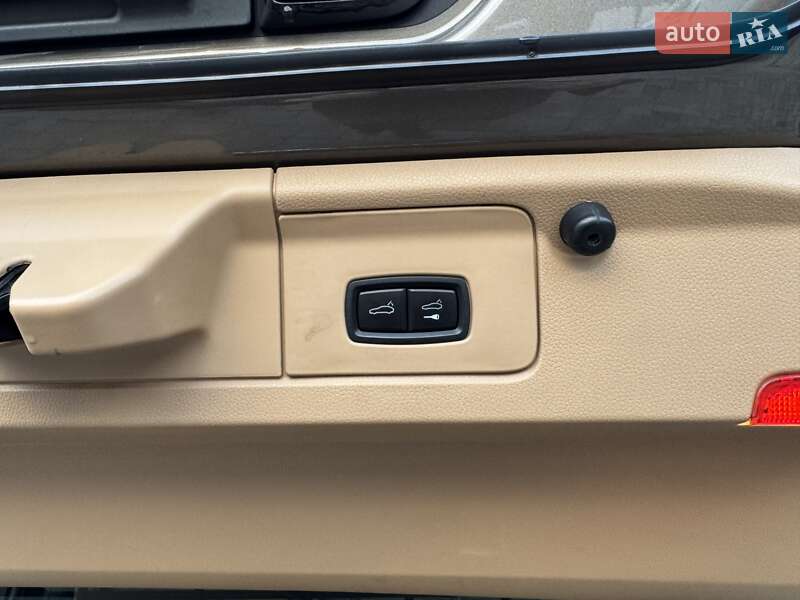 Фастбэк Porsche Panamera 2011 в Ровно