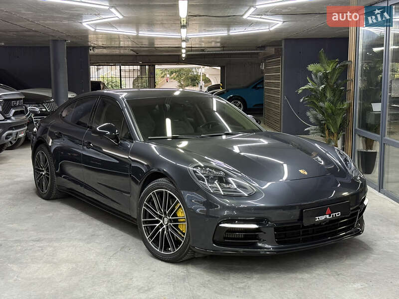 Porsche Panamera 2017