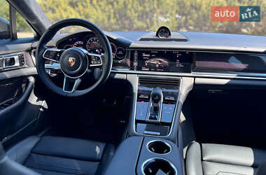 Фастбэк Porsche Panamera 2016 в 