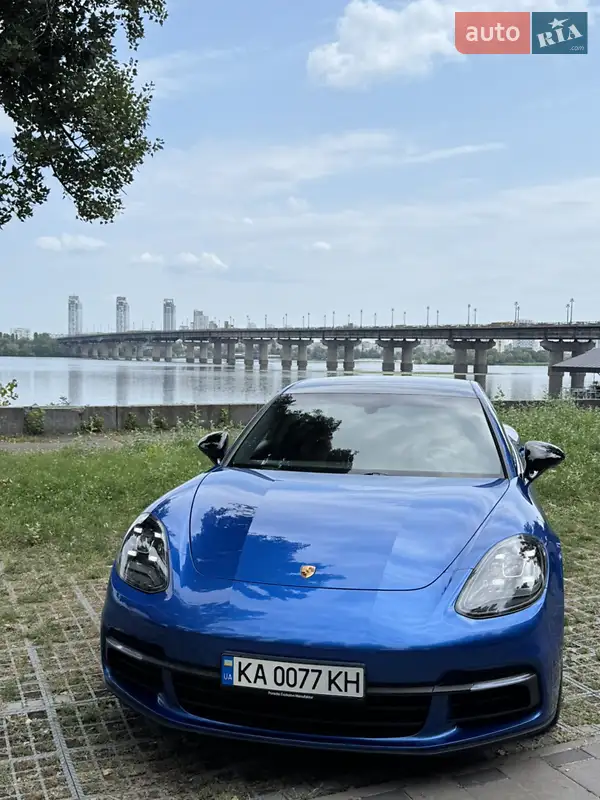 Porsche Panamera 2018