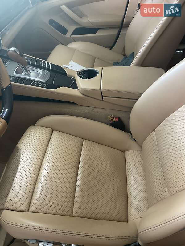 Фастбек Porsche Panamera 2012 в Одесі фото 5 Фастбек Porsche Panamera 2012 в Одесі