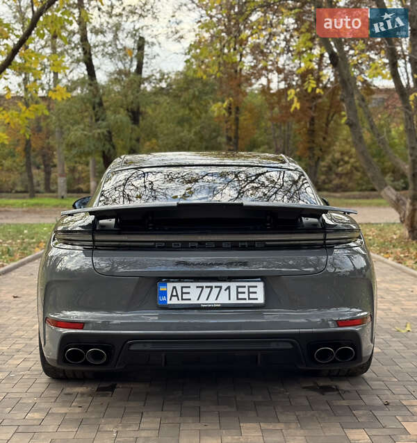 Фастбек Porsche Panamera 2025 в Кривому Розі фото 12 Фастбек Porsche Panamera 2025 в Кривому Розі