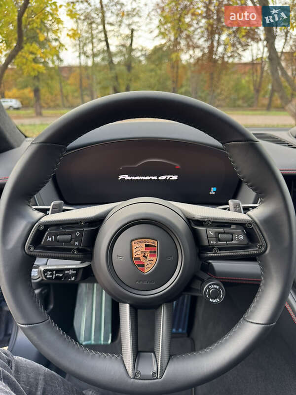 Фастбек Porsche Panamera 2025 в Кривому Розі фото 28 Фастбек Porsche Panamera 2025 в Кривому Розі