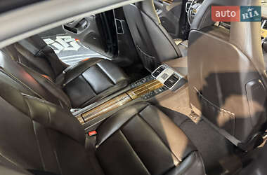 Фастбек Porsche Panamera 2011 в Одесі