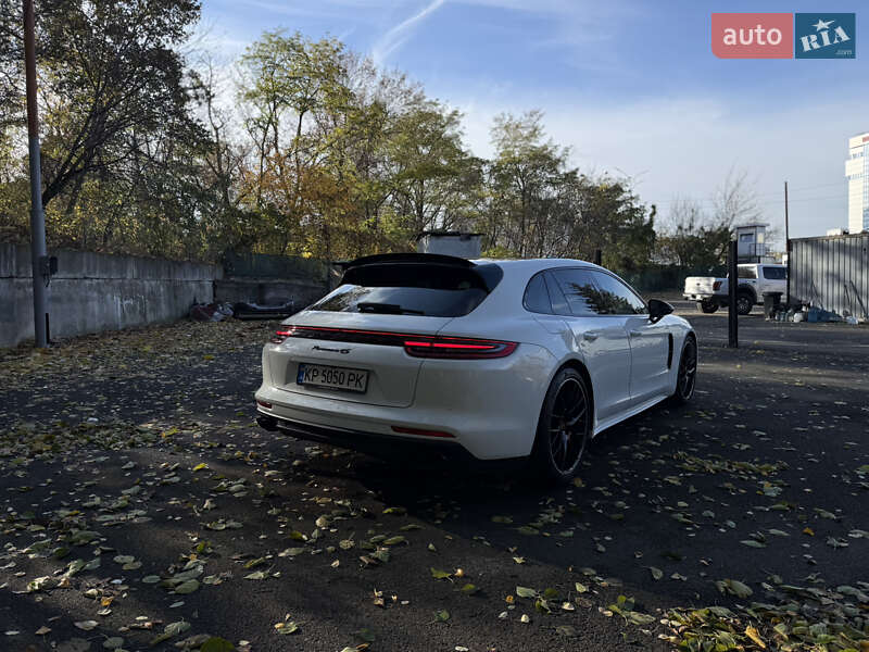 Універсал Porsche Panamera 2018 в Києві фото 11 Універсал Porsche Panamera 2018 в Києві