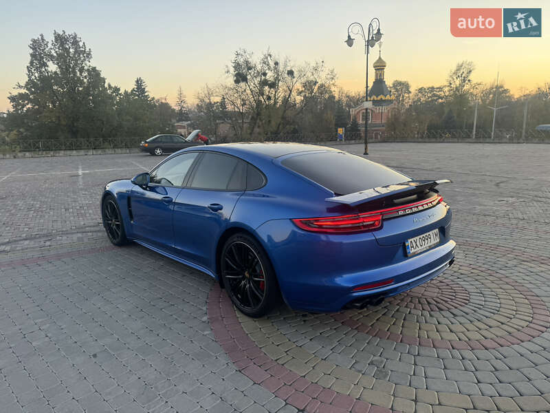 Фастбек Porsche Panamera 2017 в Києві фото 5 Фастбек Porsche Panamera 2017 в Києві