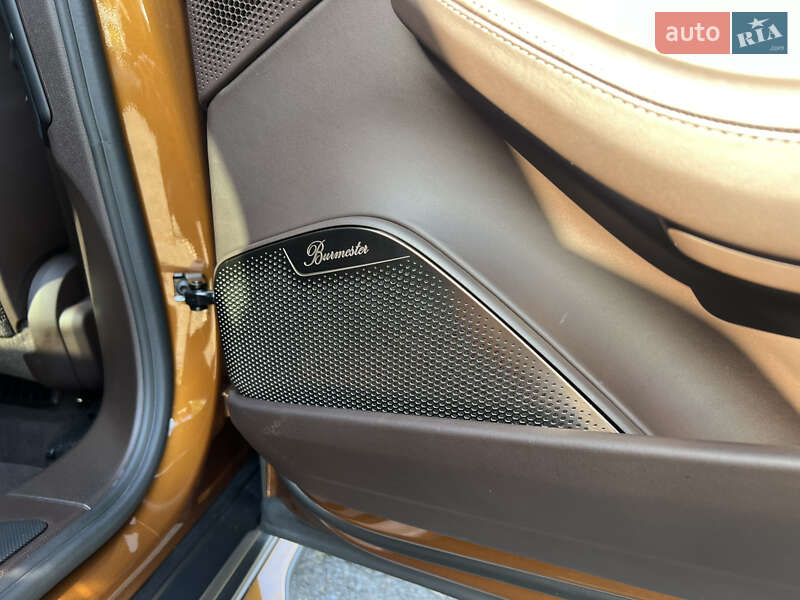 Фастбек Porsche Panamera 2024 в Києві