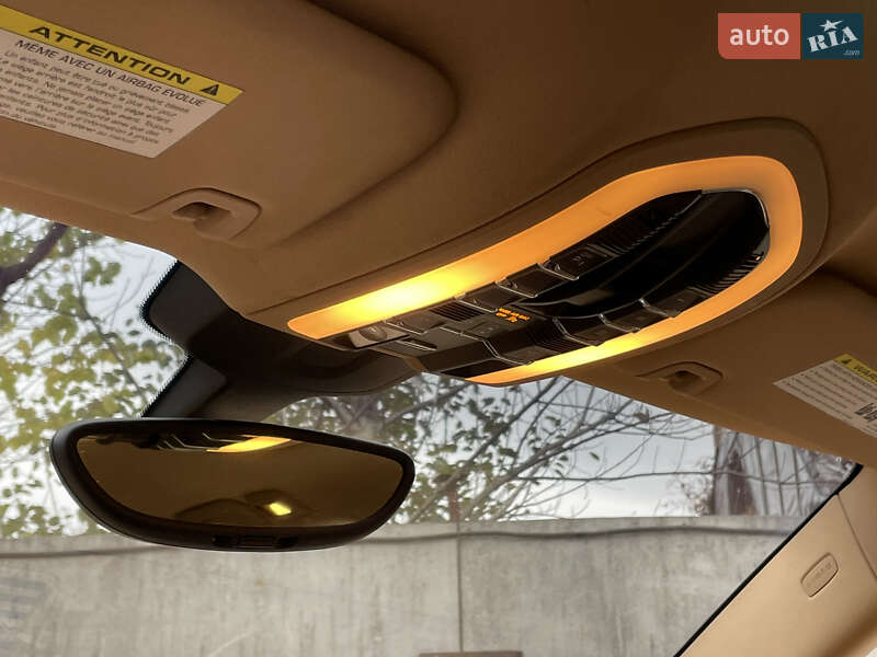 Фастбэк Porsche Panamera 2012 в Киеве