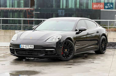 Фастбек Porsche Panamera 2016 в Києві