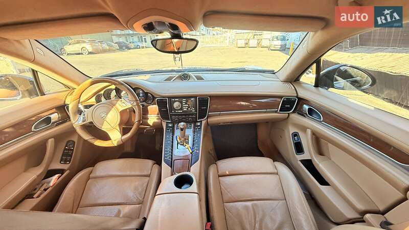Фастбек Porsche Panamera 2010 в Одесі фото 19 Фастбек Porsche Panamera 2010 в Одесі