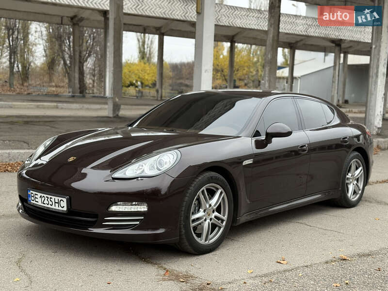 Фастбэк Porsche Panamera 2012 в Черкассах фото 2 Фастбэк Porsche Panamera 2012 в Черкассах