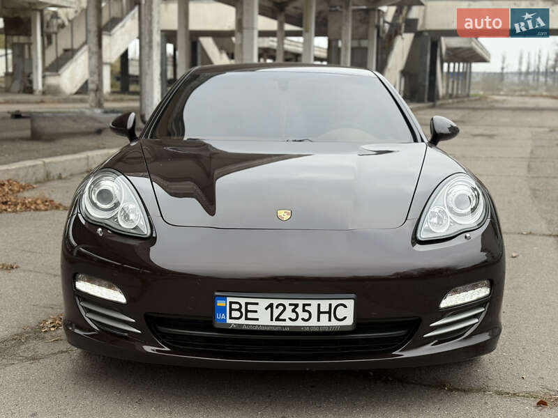 Фастбэк Porsche Panamera 2012 в Черкассах фото 4 Фастбэк Porsche Panamera 2012 в Черкассах