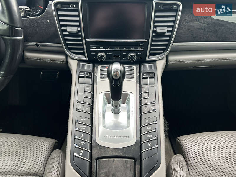 Фастбэк Porsche Panamera 2011 в Одессе фото 11 Фастбэк Porsche Panamera 2011 в Одессе